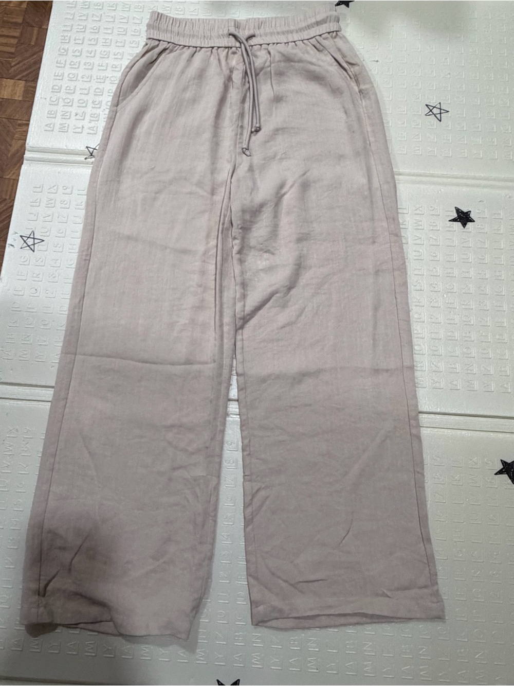 Relaxed Drawstring Pants in Light Mauve